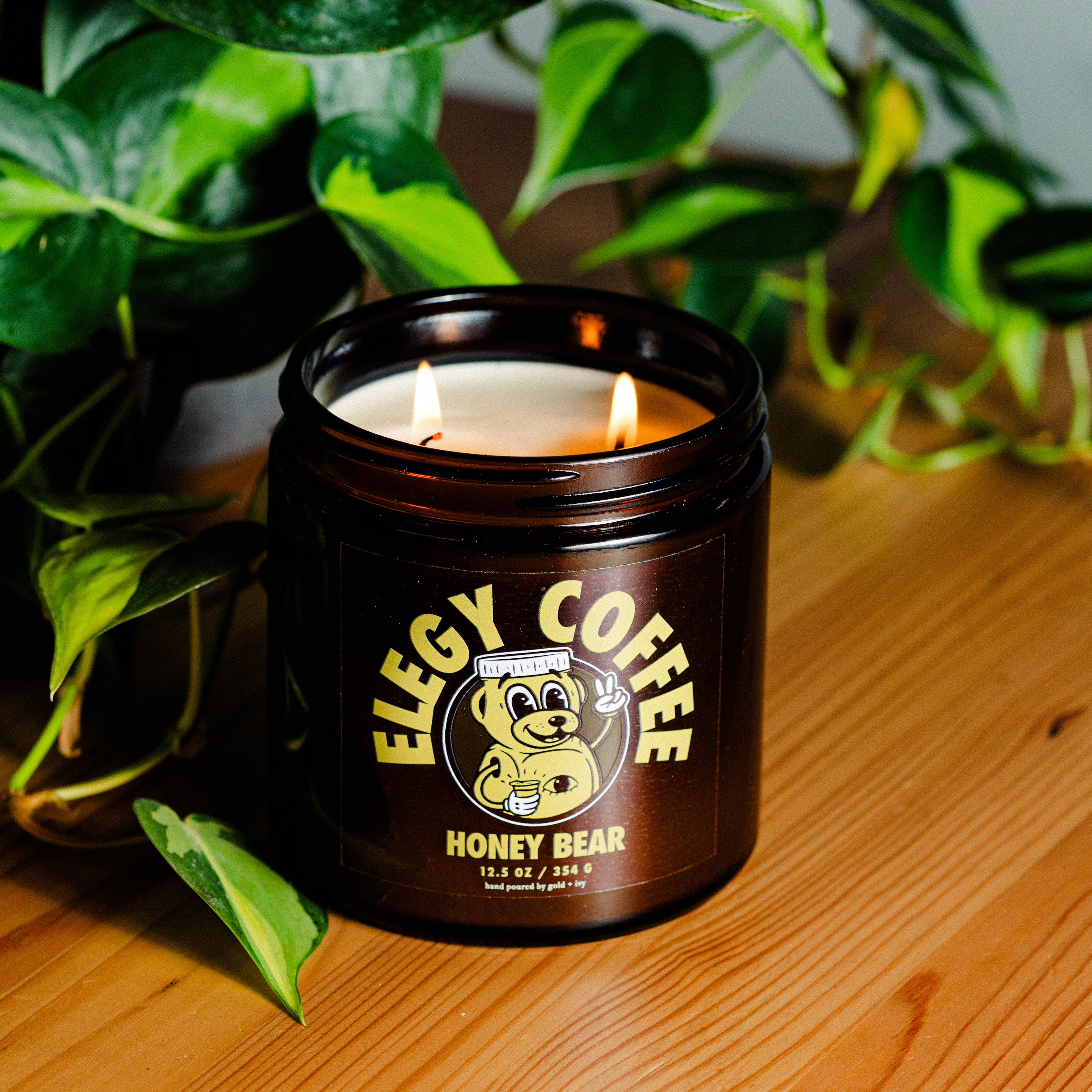 Elegy Honey Bear Candle (12.5oz)